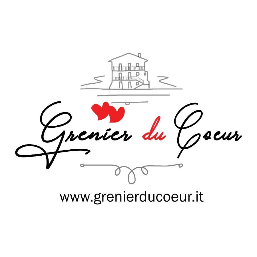 Апартаменты Grenier Du Coeur Аоста Экстерьер фото